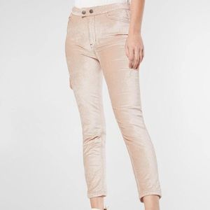 We The Free “Sweet Jane” pink velvet skinny pants